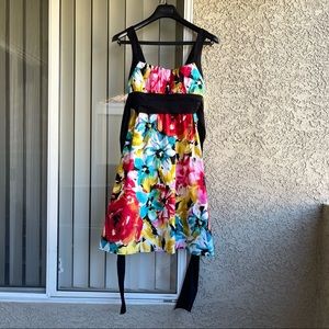 NWT B. Smart Floral white/red/turquoise Mini Dress Size: S